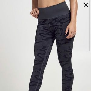 Soul by SoulCycle camo leggings. NWT. Soul cycle